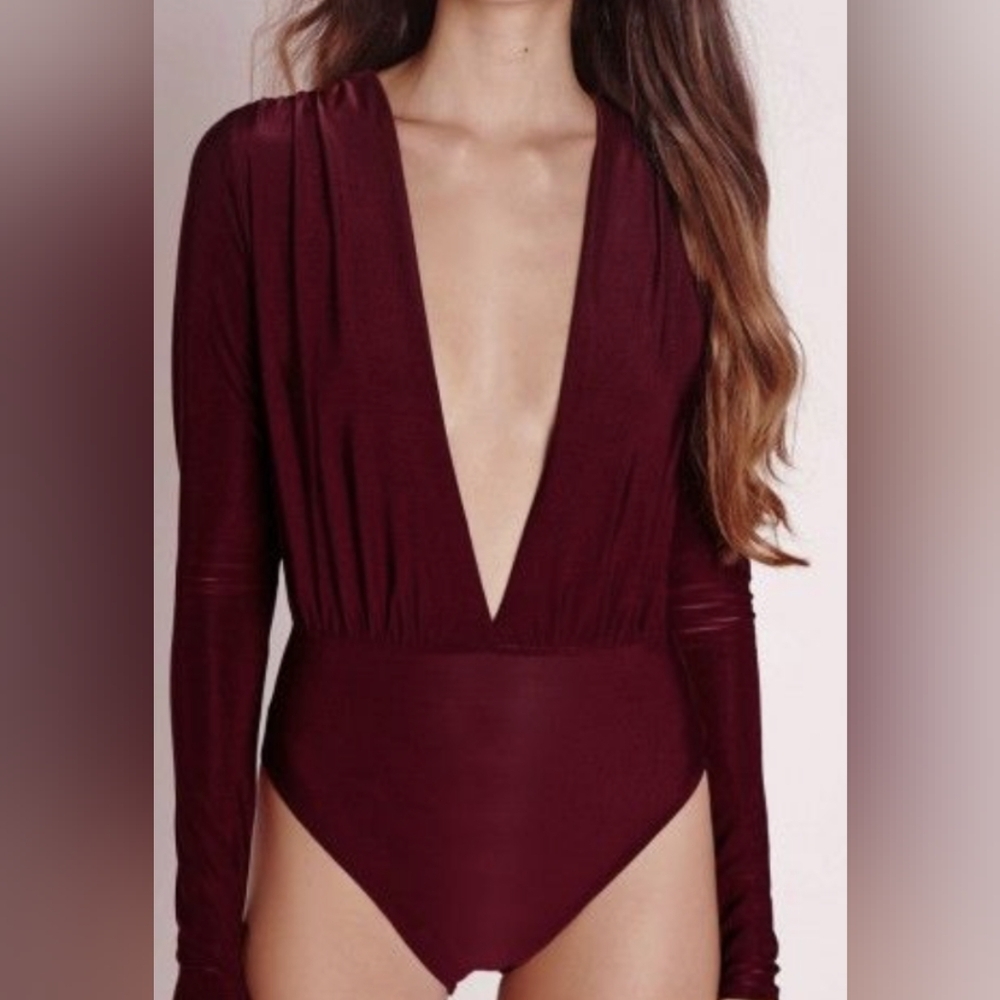 Missguided women's slinky deep plunge burgundy bodysuit size 8